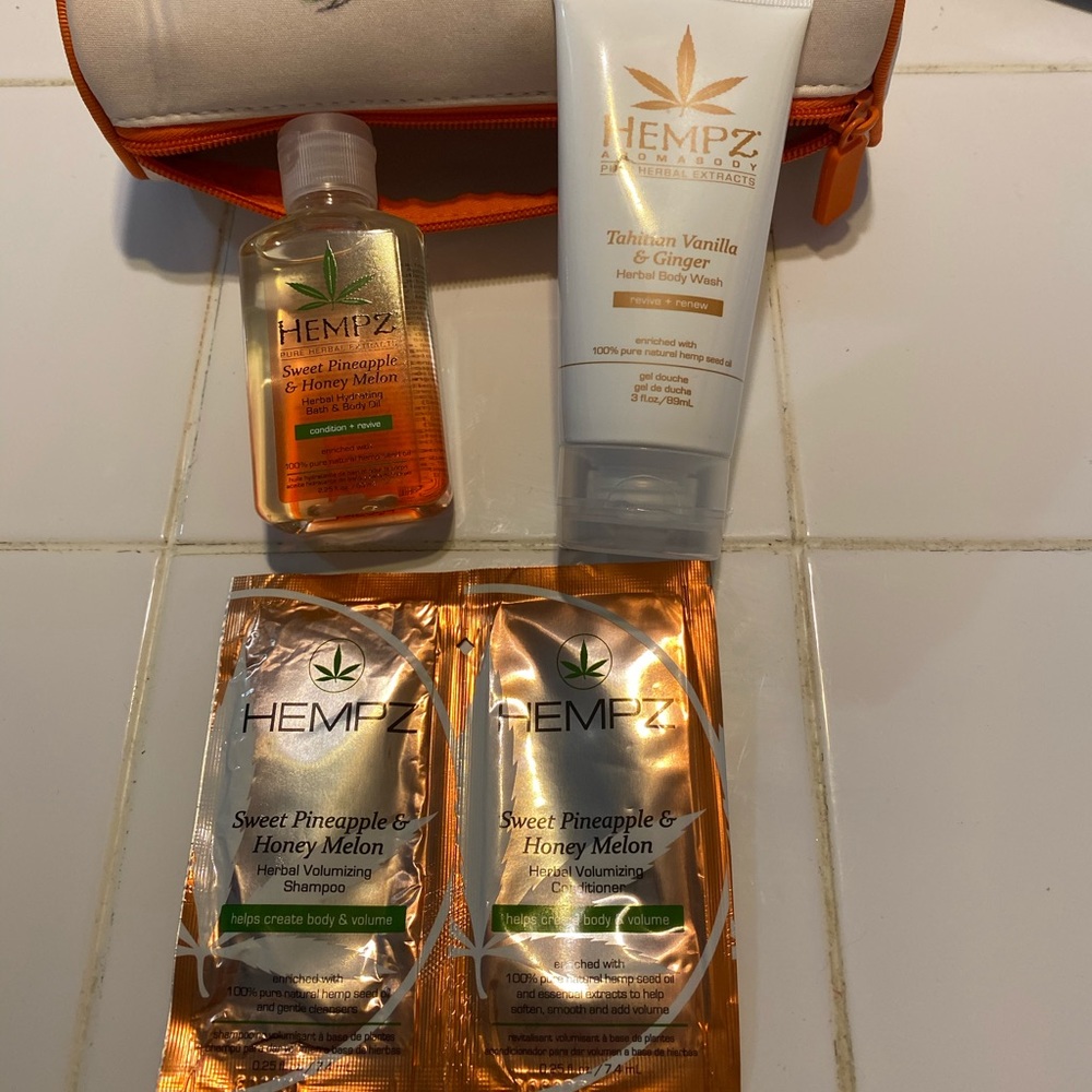 NWT HEMPZ Kit